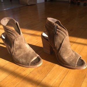 Lightly Worn Vince Camuto Peeptoe Wedges